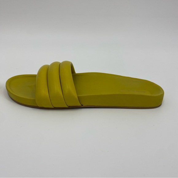 BEATRICE VALENZUELA Green Slides - Picture 7 of 9